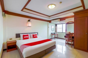 OYO 807 Suan Dok Kaew Hotel